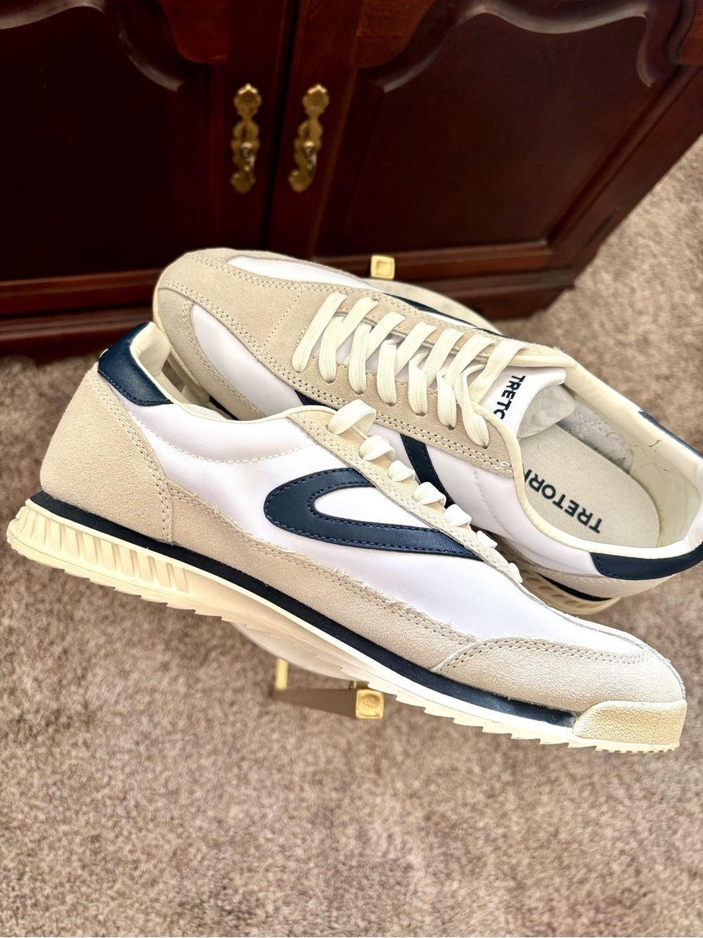 Tretorn Women’s Retro Sneakers- Size 8.5 - Picture 4 of 7